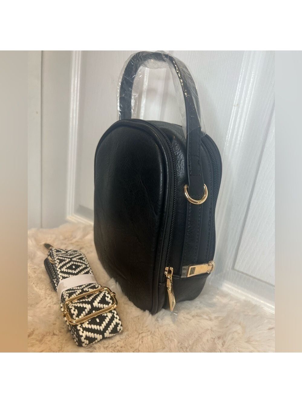 VIVA TERRY SMALL VEGAN LEATHER CROSSBODY BAG
